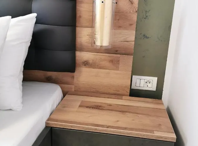 No 11 - Amarilia Constanţa