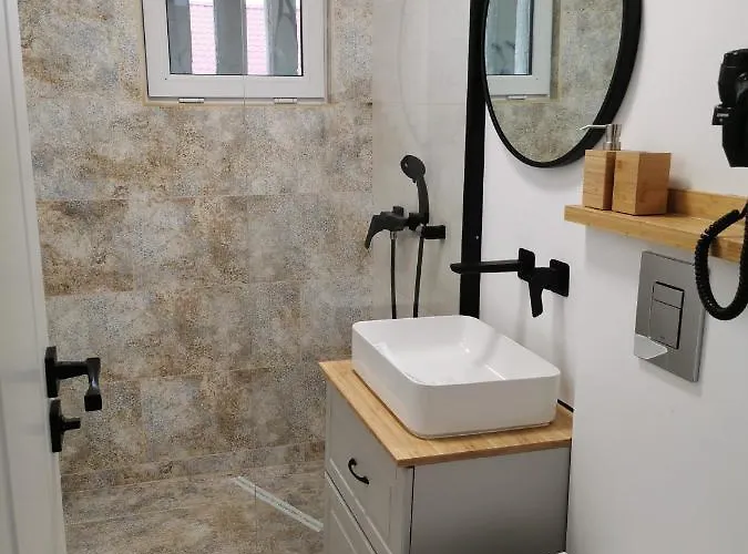 No 11 - Amarilia Apartment Constanţa